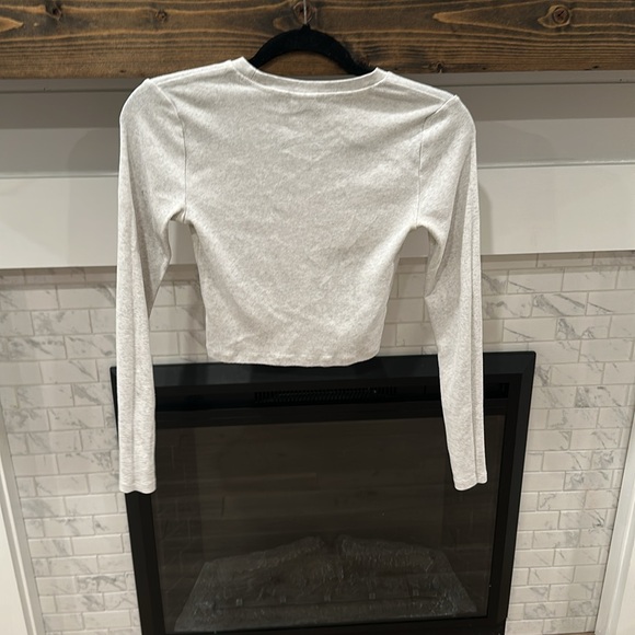 TNA light grey white Fitted ribbed long sleeve crop top - Picture 3 of 6